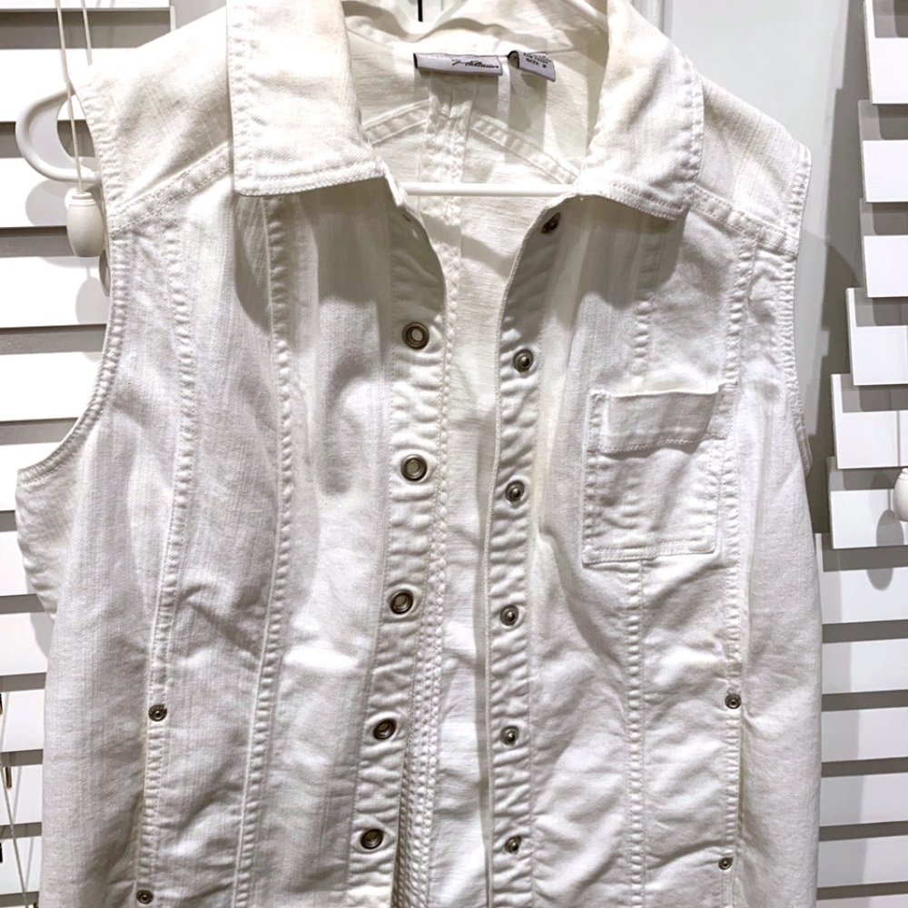 White Denim Vest Chico's Platinum
